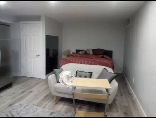 Private room available for rent in the vibrant part of White plains