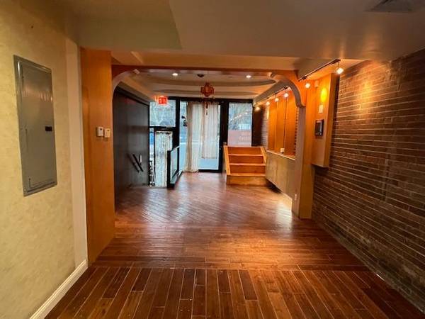 Former MAMA SPA.. Now OPEN LAYOUT. ~2110 Sq Ft. Two Floors