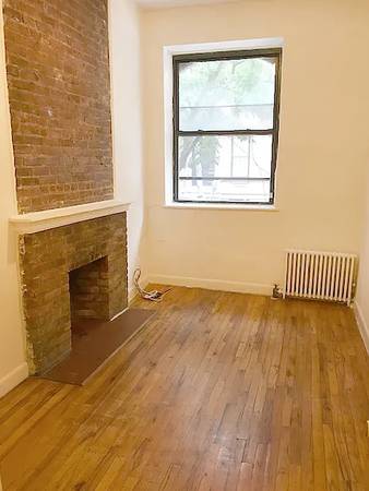 BARGAIN SUN WASHED LOFTY EV OASIS___LAUNDRY BLDG - AMAZING FIND!