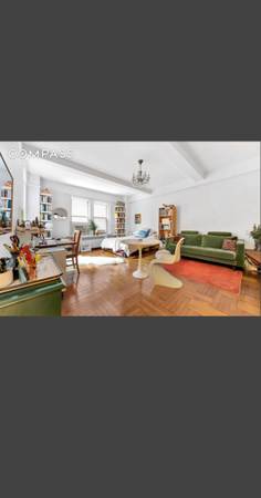 Studio available in one of the crown jewels